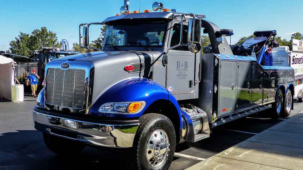 Quality HeavyDuty Wreckers B&B Industries Buy Heavy Duty Wrecker